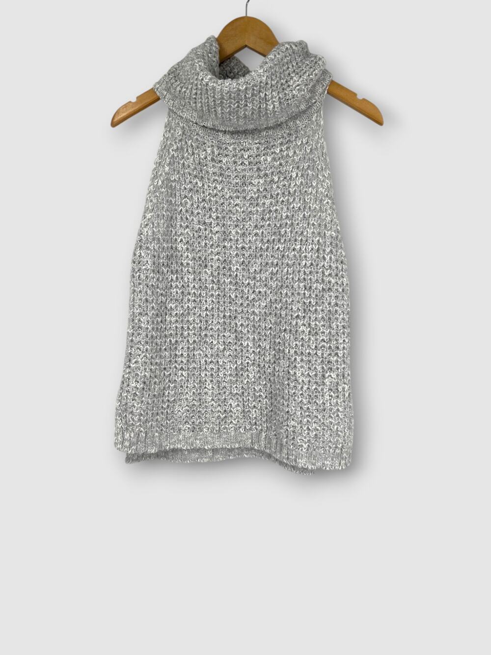 Anthropologie Pilcro Gray Chunky Knit Sleeveless Cowl Neck Sweater Vest Medium